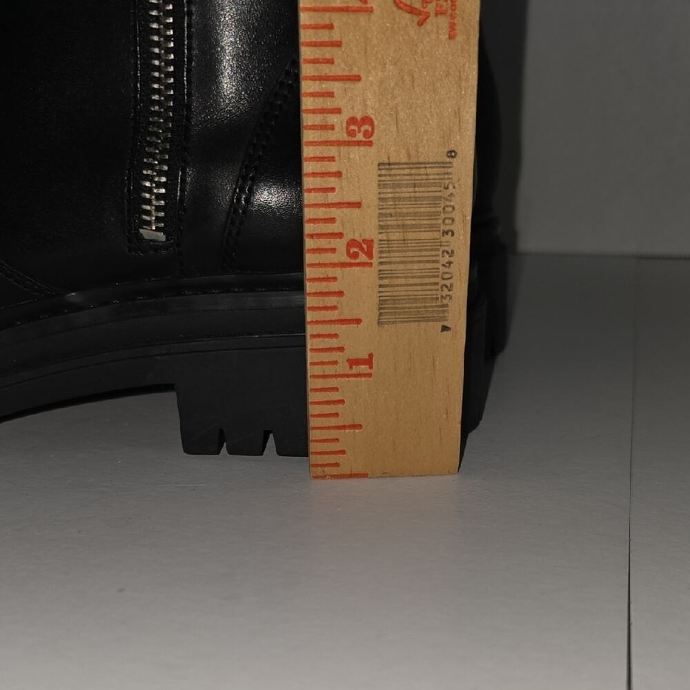 Michael Kors Carmen Leather Riding Boot 2.5in Heel Womens Size 6.5 - Picture 11 of 12